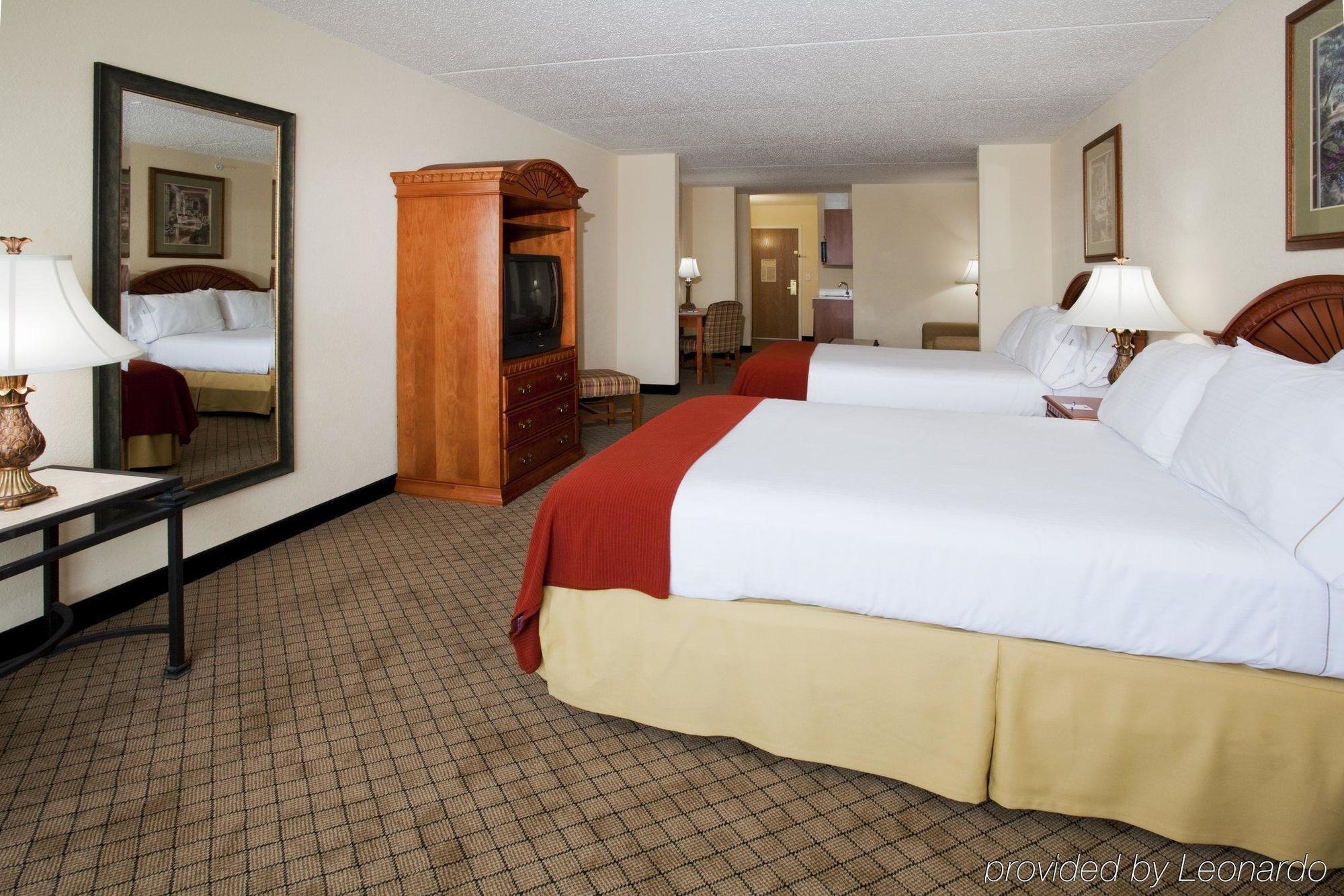 Holiday Inn Express Hotel & Suites Arcadia Szoba fotó